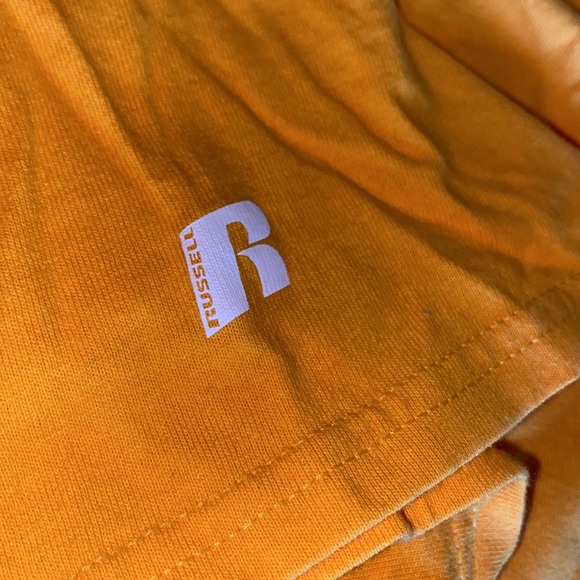 Iowa Hawkeyes Tshirt 2xl - Picture 5 of 5